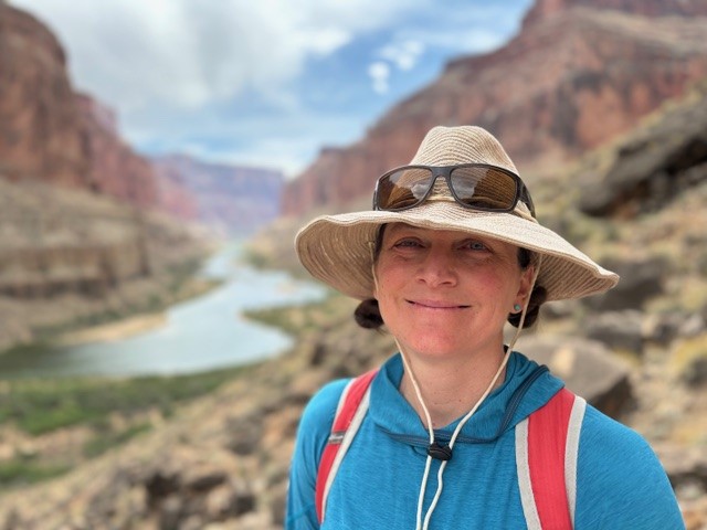 Image of MES Director, Carri LeRoy backpacking in the grand canyon